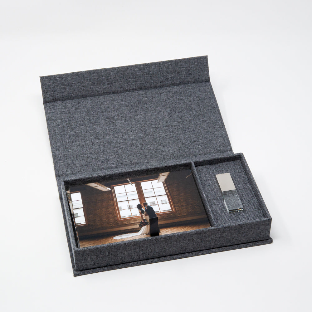 Charcoal Linen Photo Box with Glass USB (Type-C/USB 3.0)