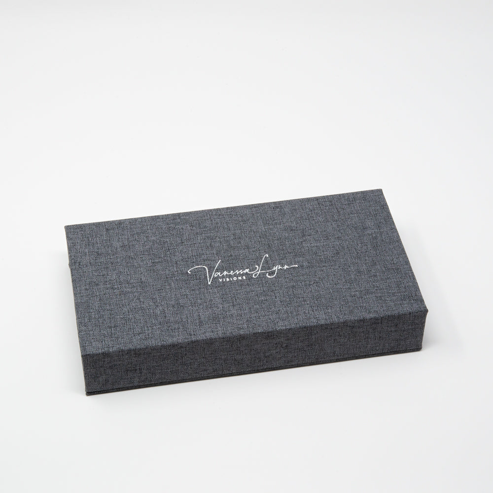 Charcoal Linen Photo Box with Glass USB (Type-C/USB 3.0)